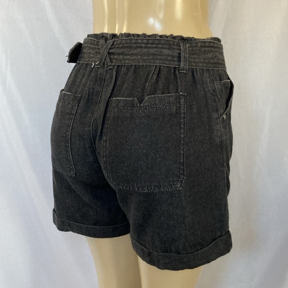 DEMOCRACY Jeans Women’s Black Faded Shorts Size 6 Belted Elastic Waist NWOT - Picture 2 of 8
